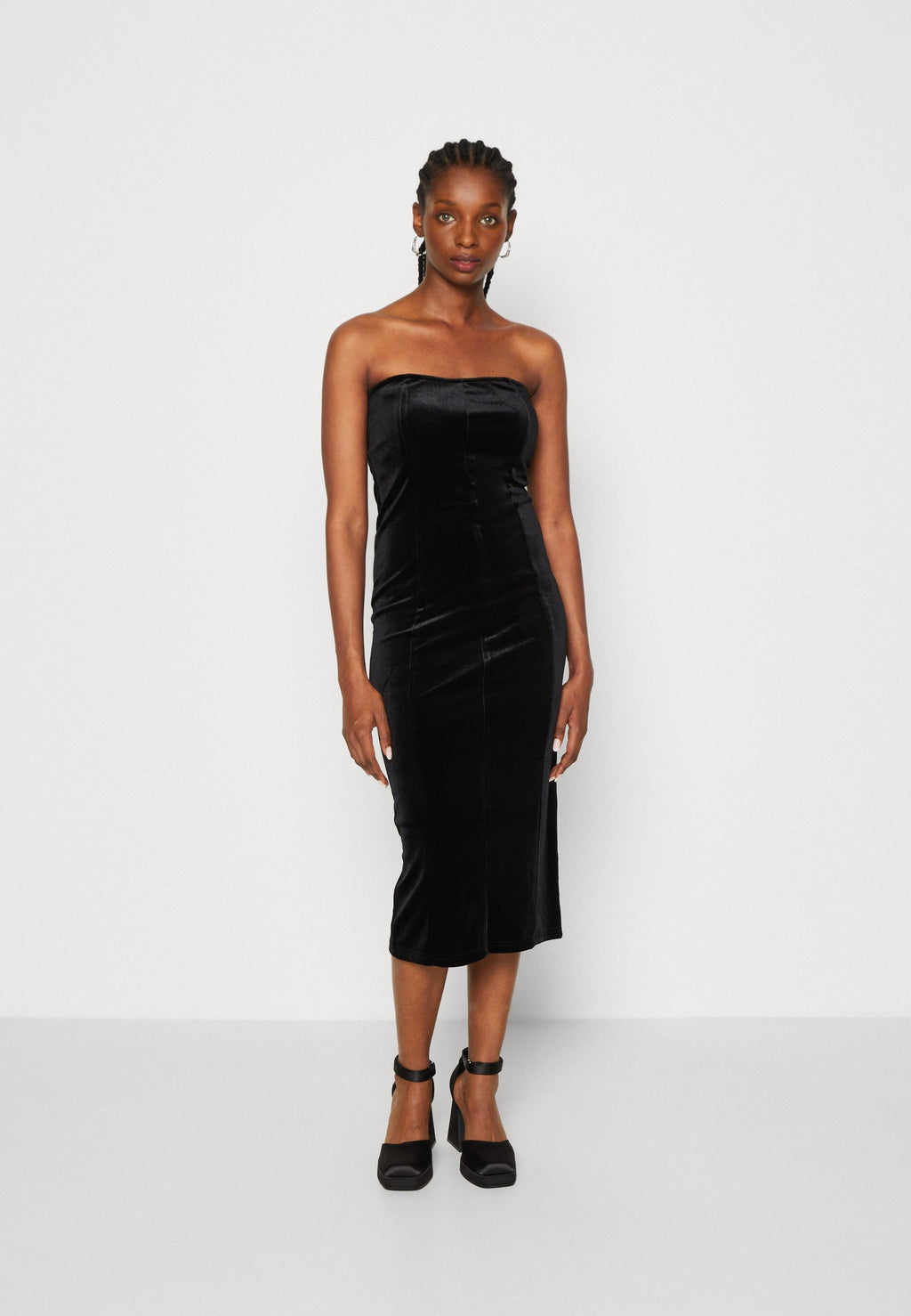 Pieces PCSACHA BANDAOU MIDI DRESS