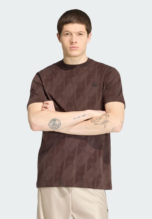 adidas Originals MONOGRAM AOP TE - Print T-shirt - aurora coffee