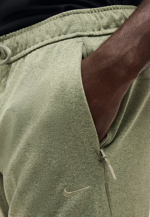 Nike Performance