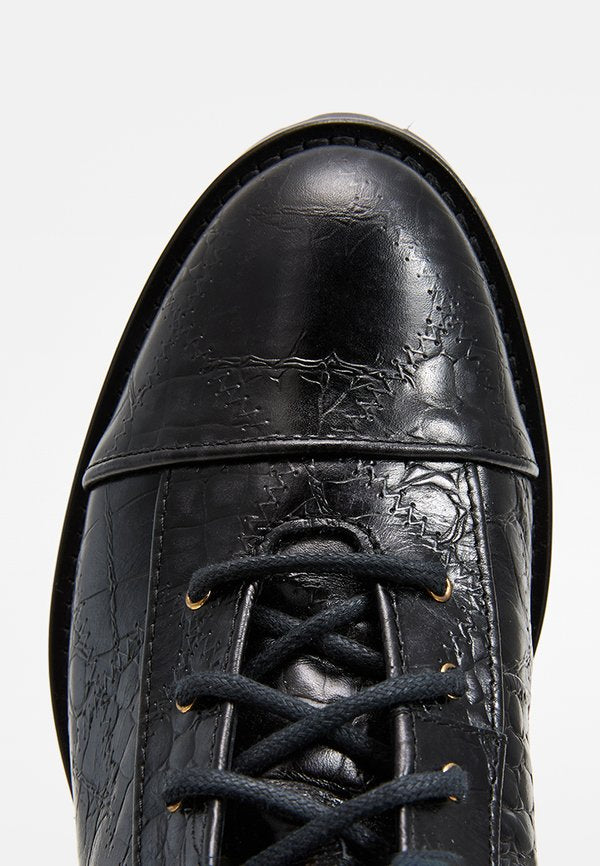 Jimmy Choo CAYO