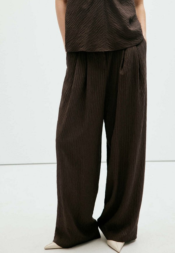 Mango ADULT - Trousers - dark brown