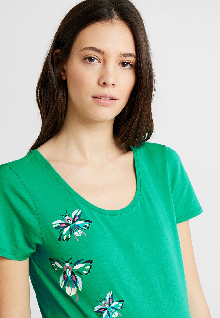 Esprit Maternity