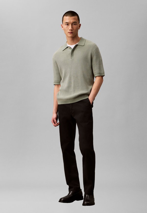 Calvin Klein Chinos - black