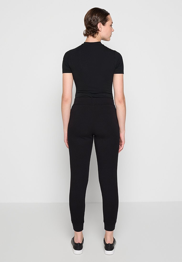 EA7 Emporio Armani Jogginghose Media 3