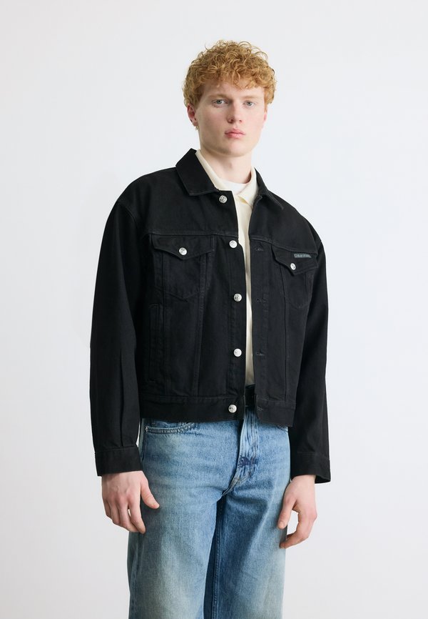 Calvin Klein Jeans 90S TRUCKER