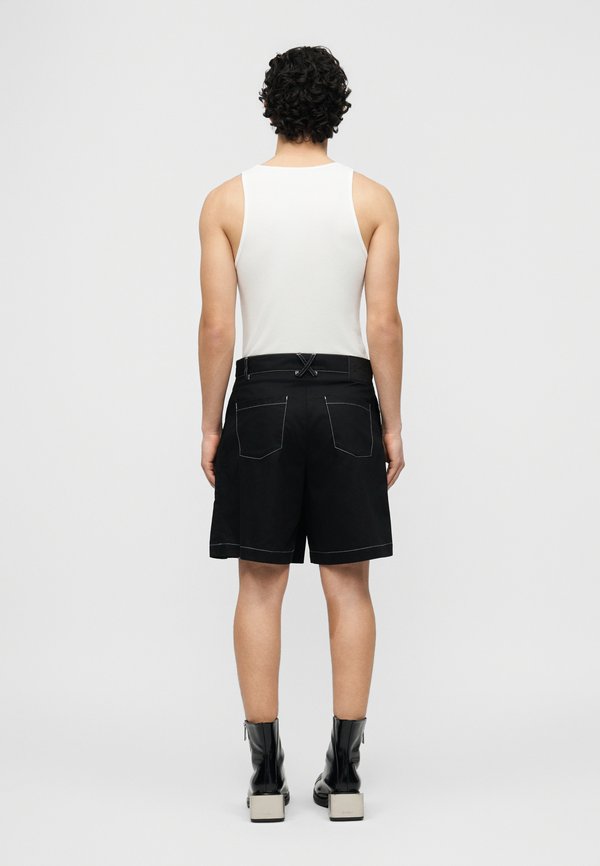 GmbH QALBI SKORT