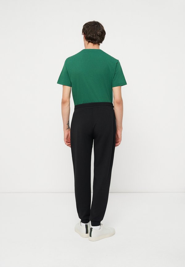 EA7 Emporio Armani