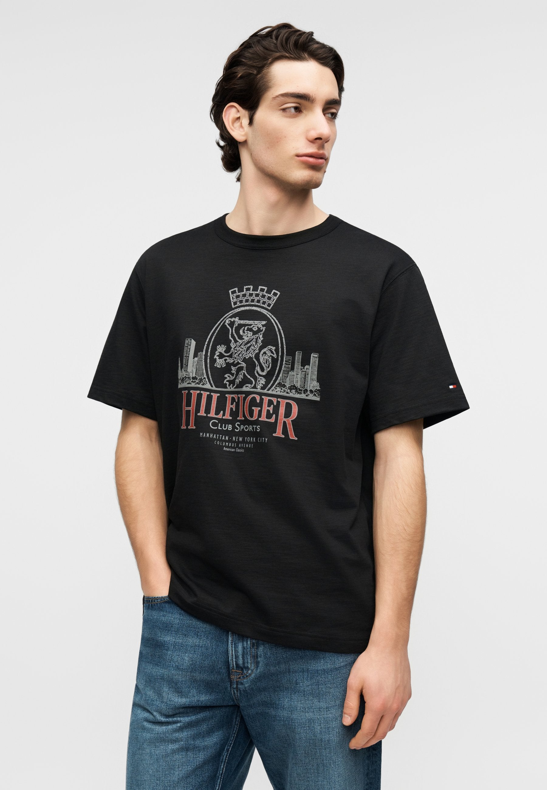 HERITAGE CREST LOGO TEXTURED JERSEY T-SHIRT Media 5