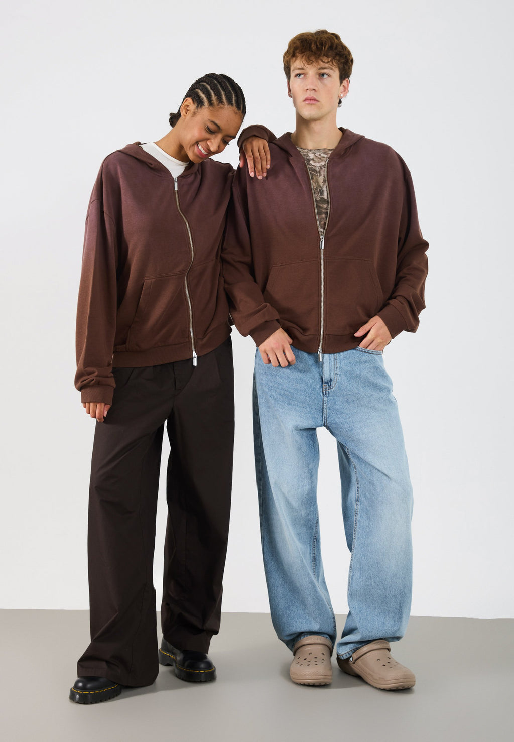 YOURTURN WASHED UP ZIP-UP HOODIE
