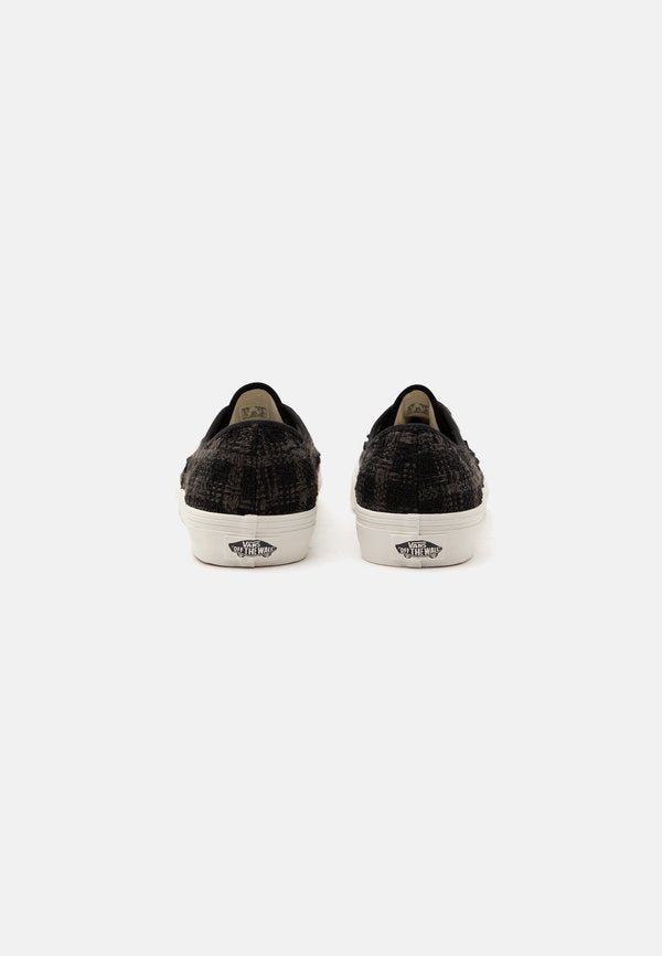 Vans AUTHENTIC UNISEX