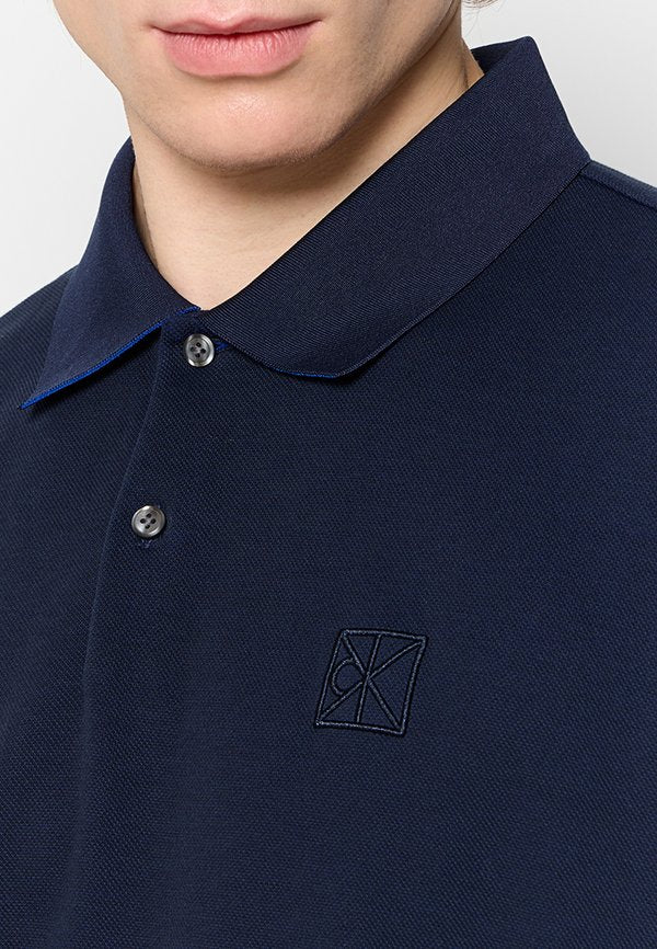 Calvin Klein REGULAR FIT