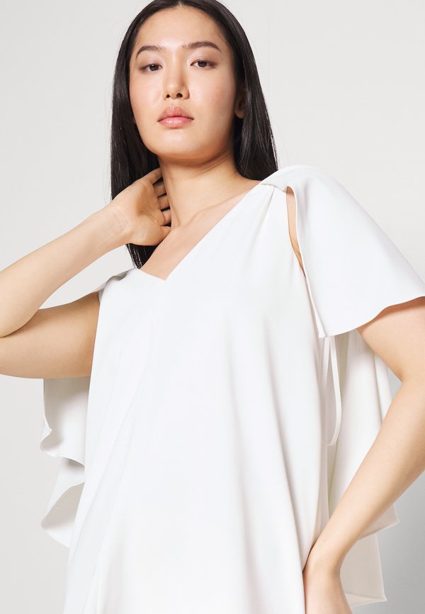 Halston MARAH TOP IN FLUID