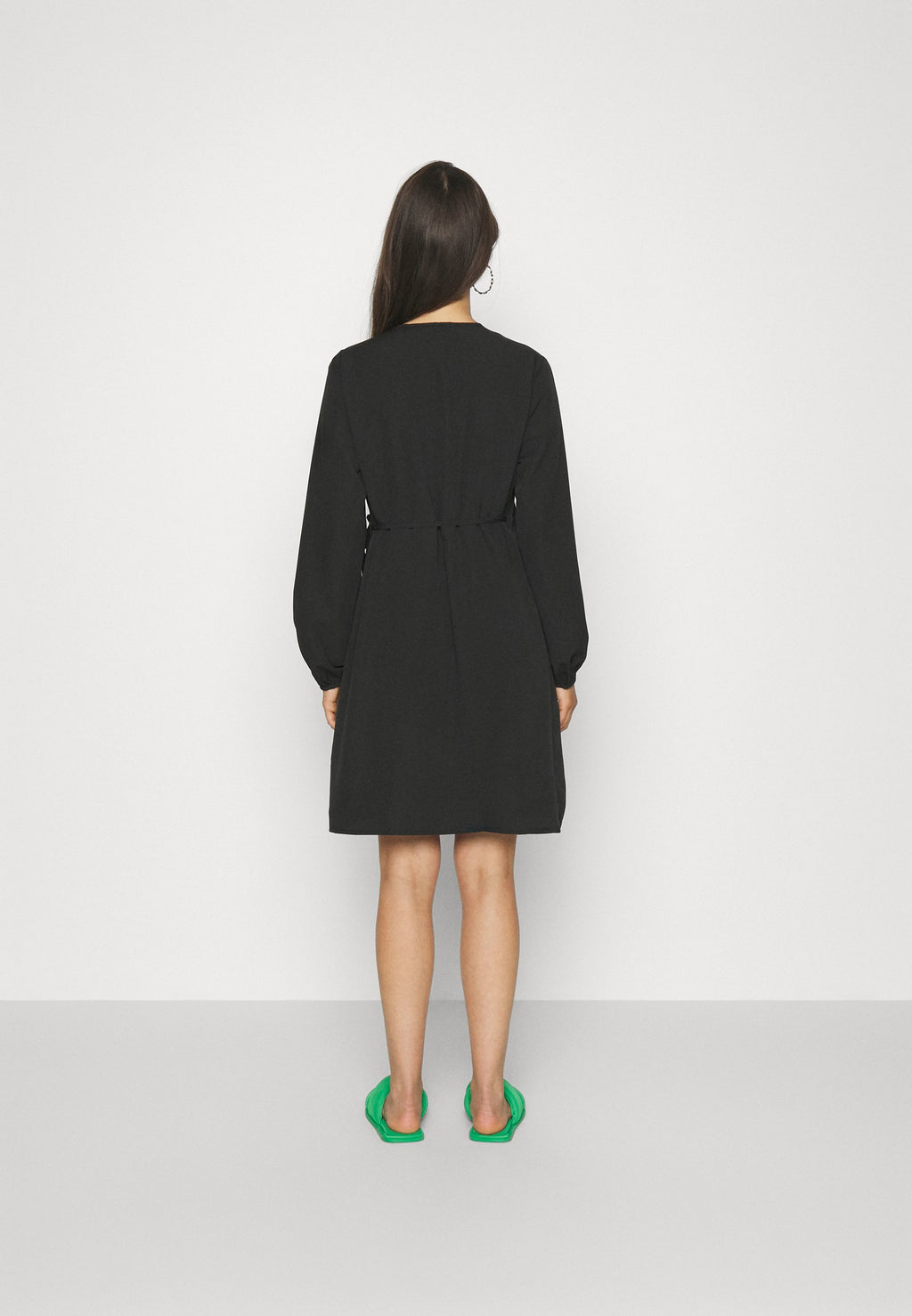 Pieces Petite PCNESSA WRAP DRESS