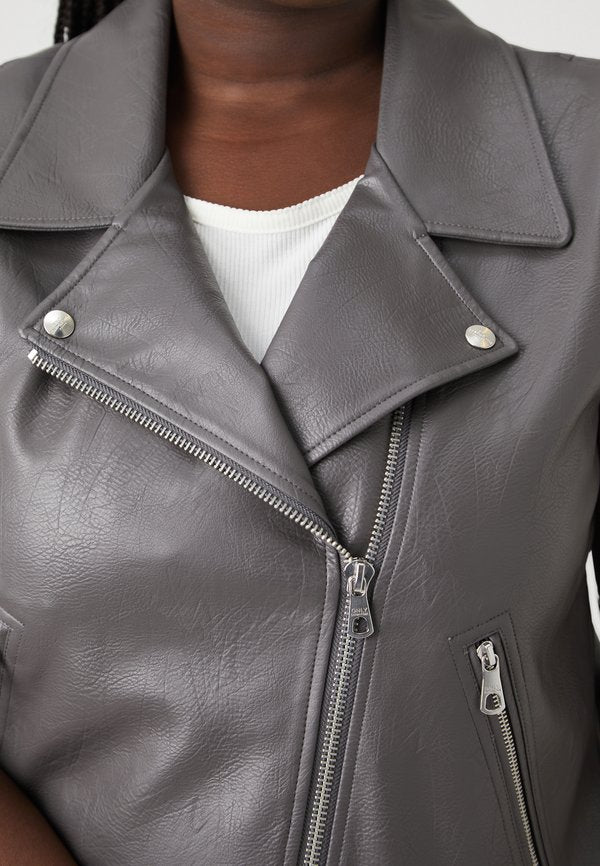 ONLY Carmakoma CARVERA WAISTCOAT