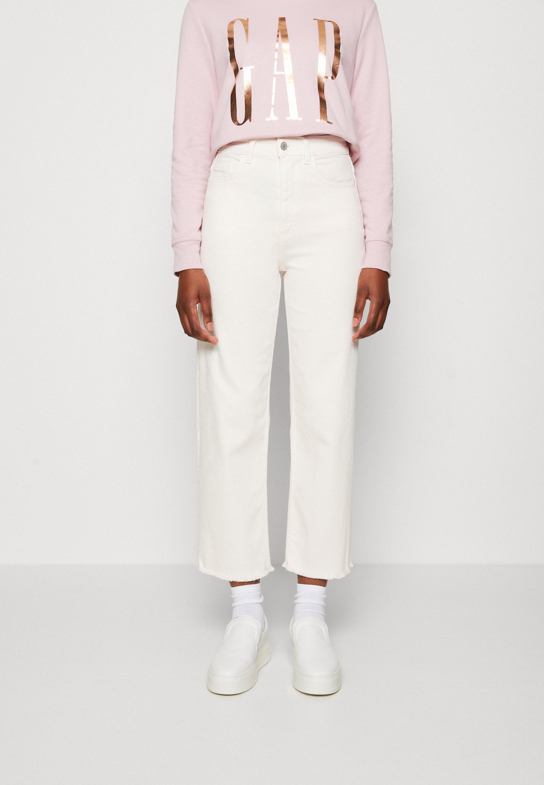 Esprit Jeans Straight Leg Media 3