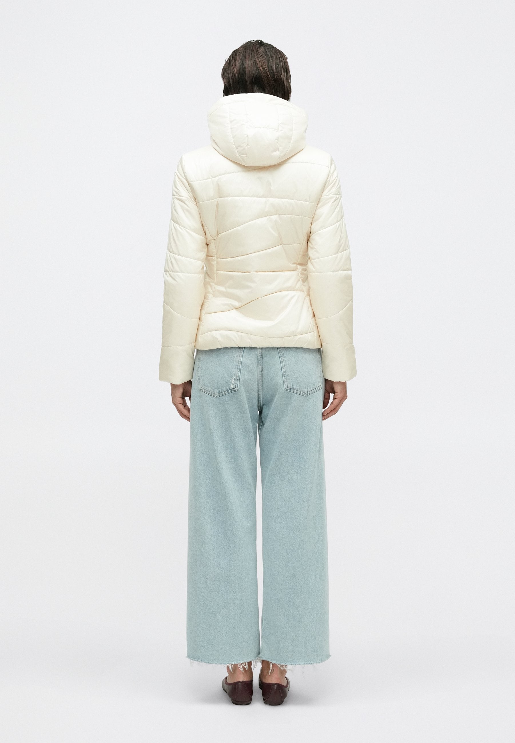 JACKET Media 5