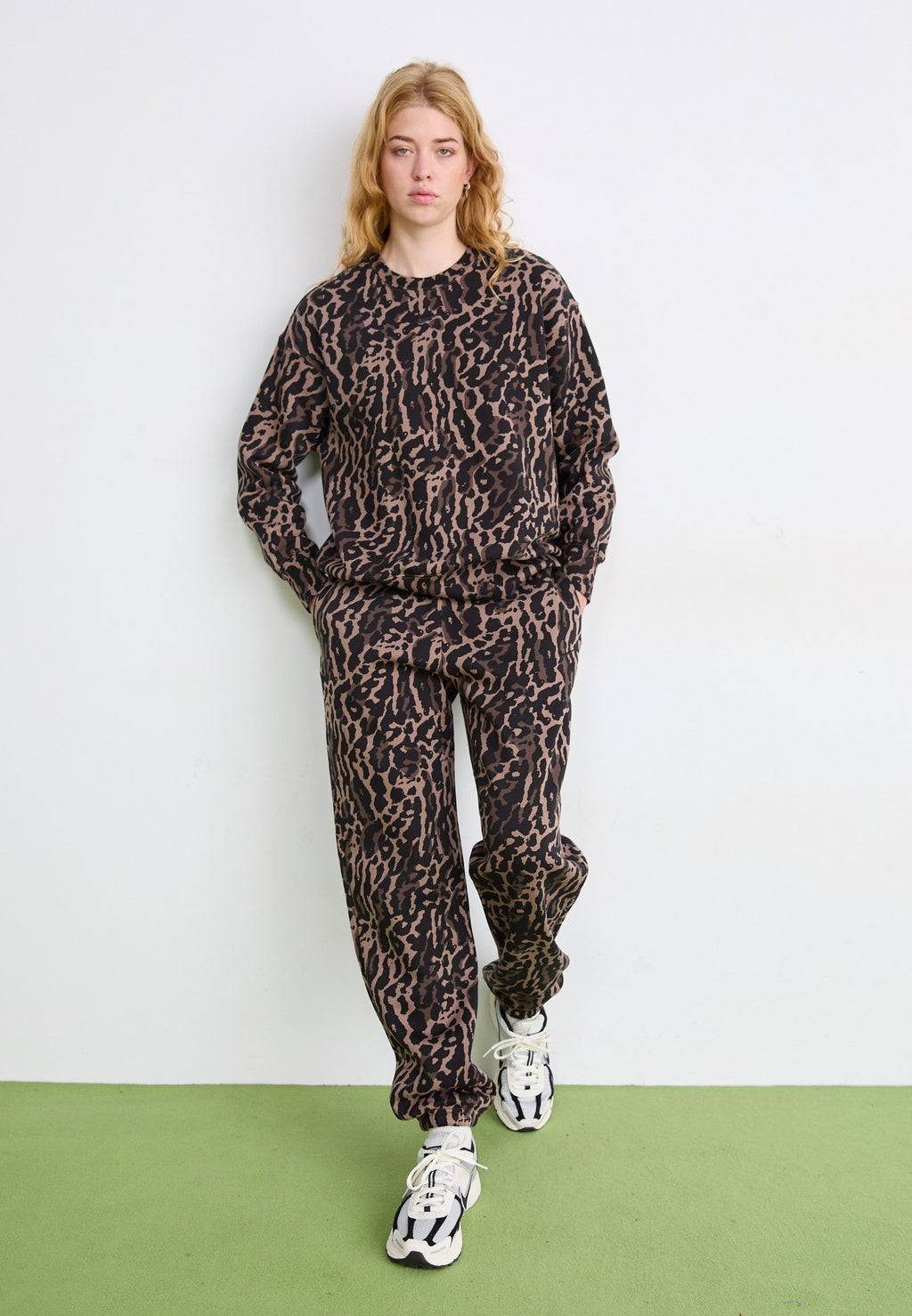 Nike Sportswear CREW