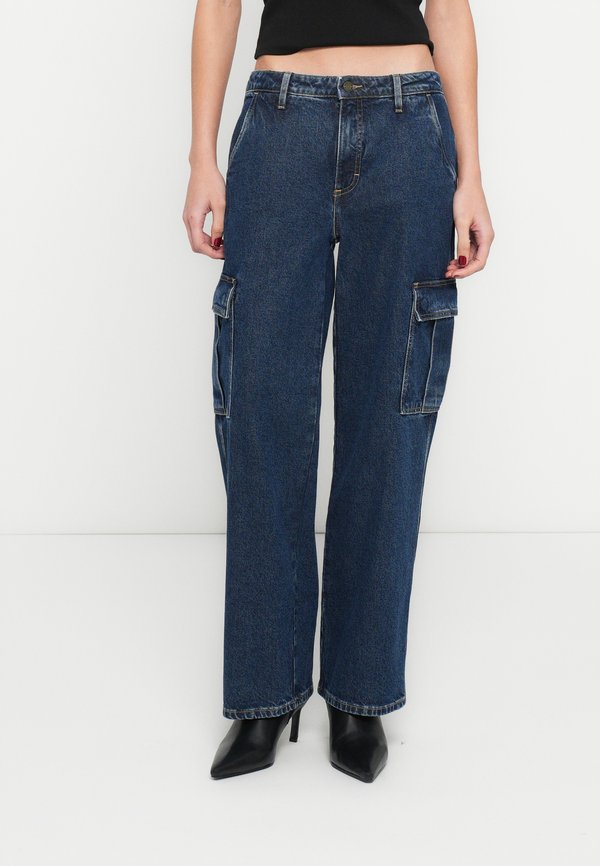 Guess Jeans