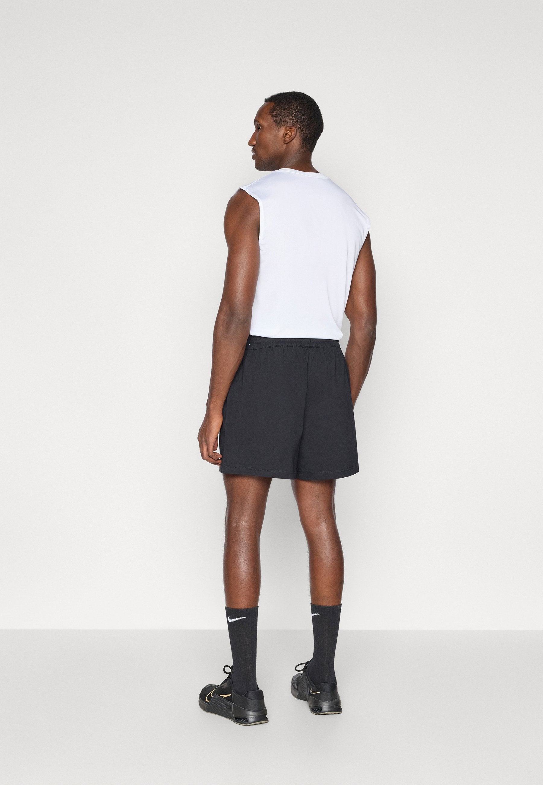 Nike Performance SHORT