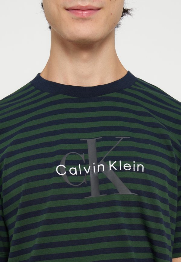 Calvin Klein Jeans