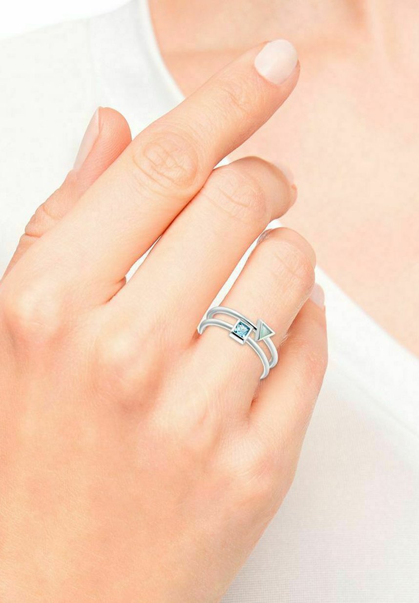 s.Oliver Ring Media 2