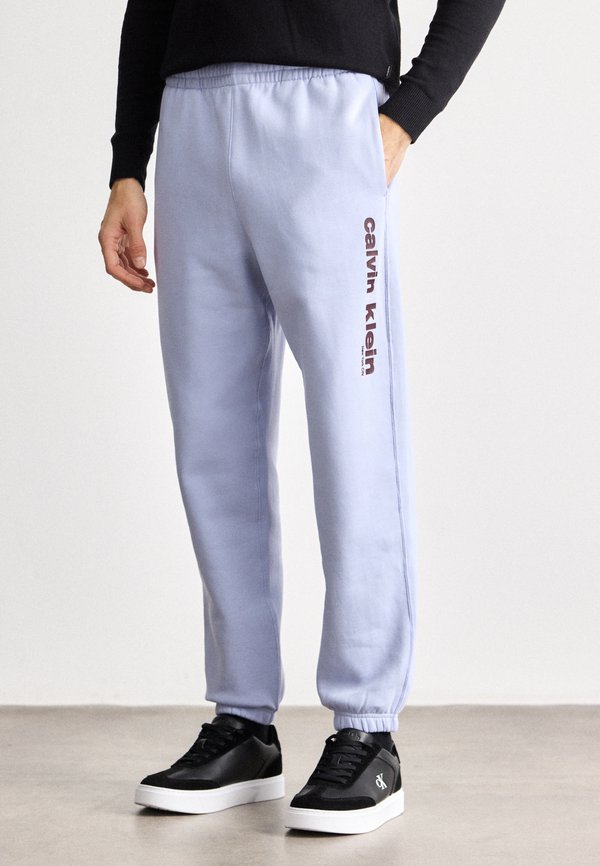 Calvin Klein RETRO GRAPHIC