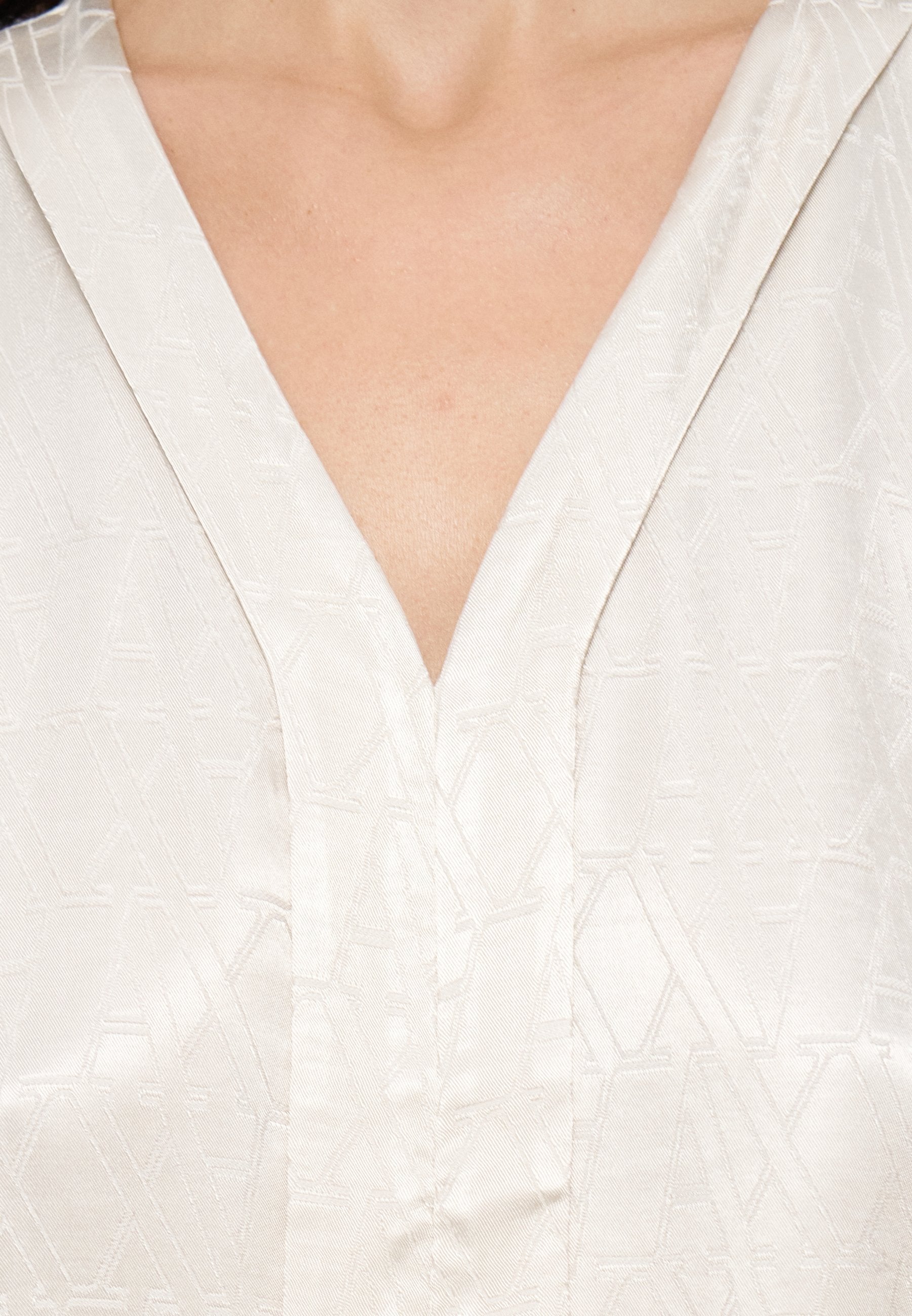 Armani Exchange Bluse Media 5