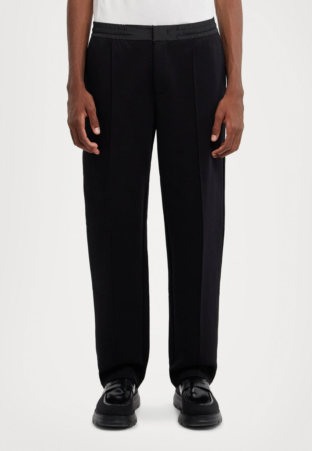 TROUSERS TAILORING Media 5