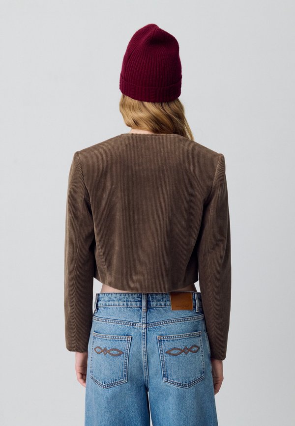 Claudie Pierlot