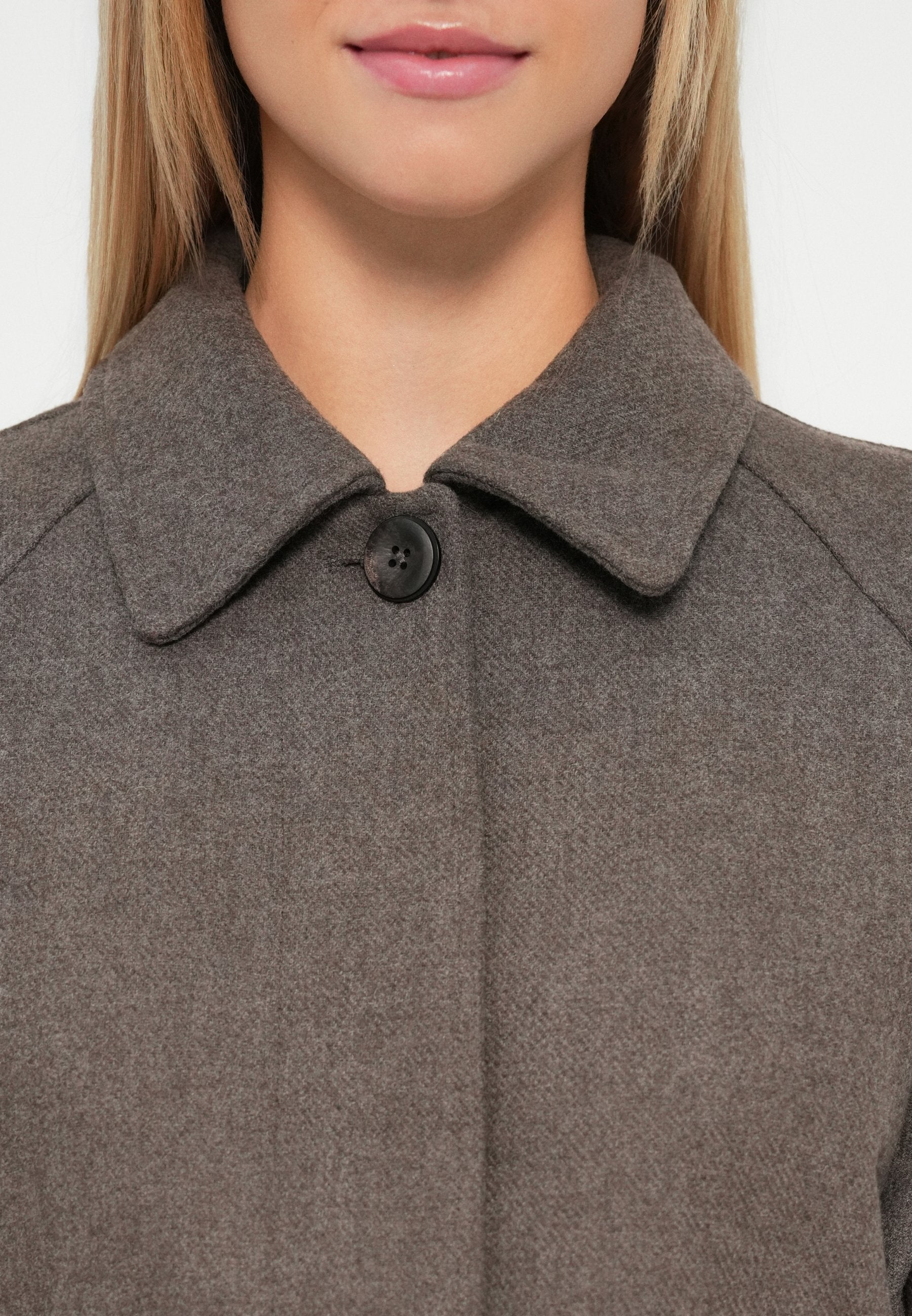 Object OBJEMMA COAT