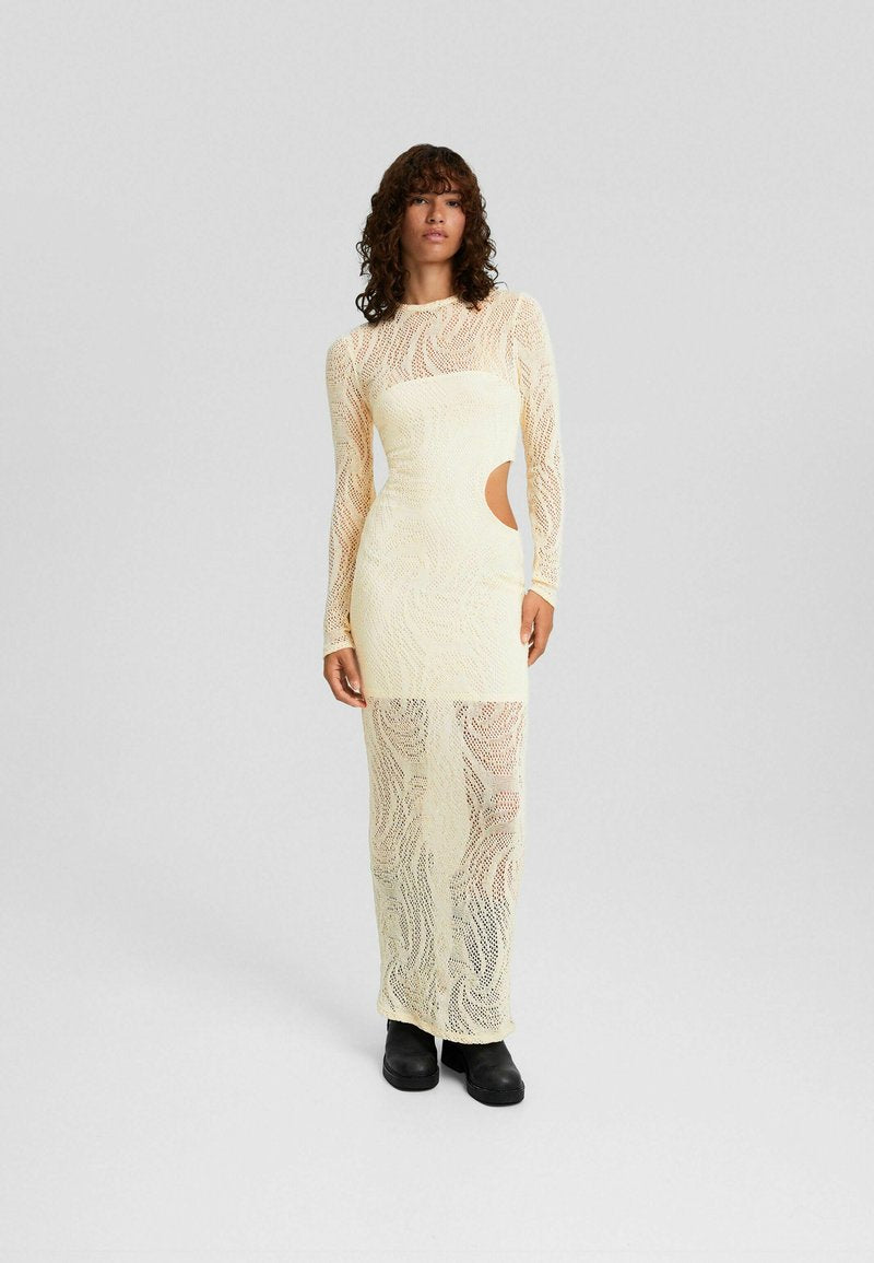 LONG SLEEVE CUT-OUT LONG Media 1