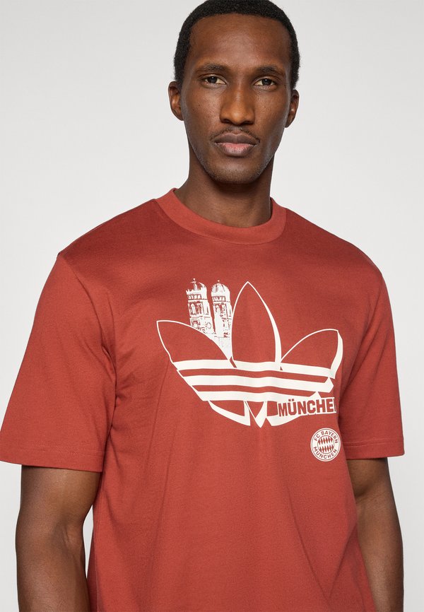 adidas Performance FC BAYERN SEASONAL GRAPHIC TEE