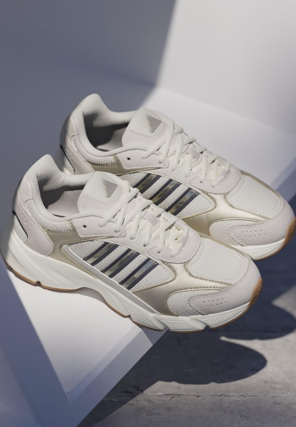 adidas Sportswear CRAZYCHAOS  - Training shoe - off white cyber metallic orbit grey