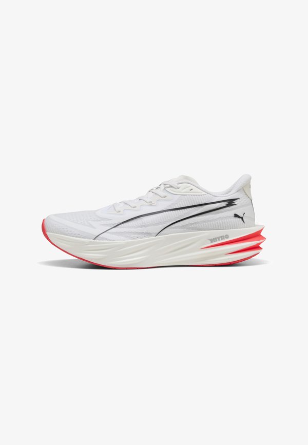 Puma DEVIATE PURE NITRO - Road running shoes - white/ultra red/silver-coloured