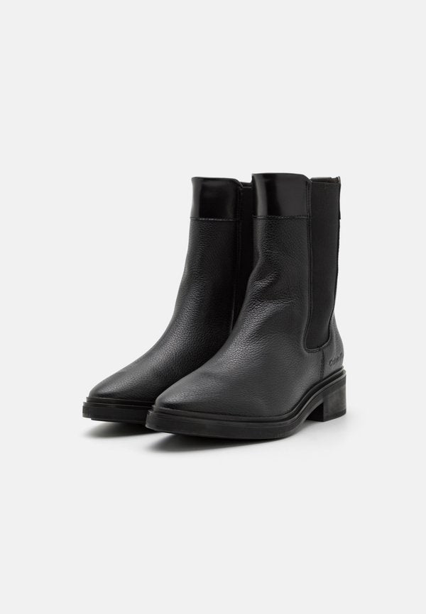 Calvin Klein TAPERED BLOCK CHELSEA BOOT