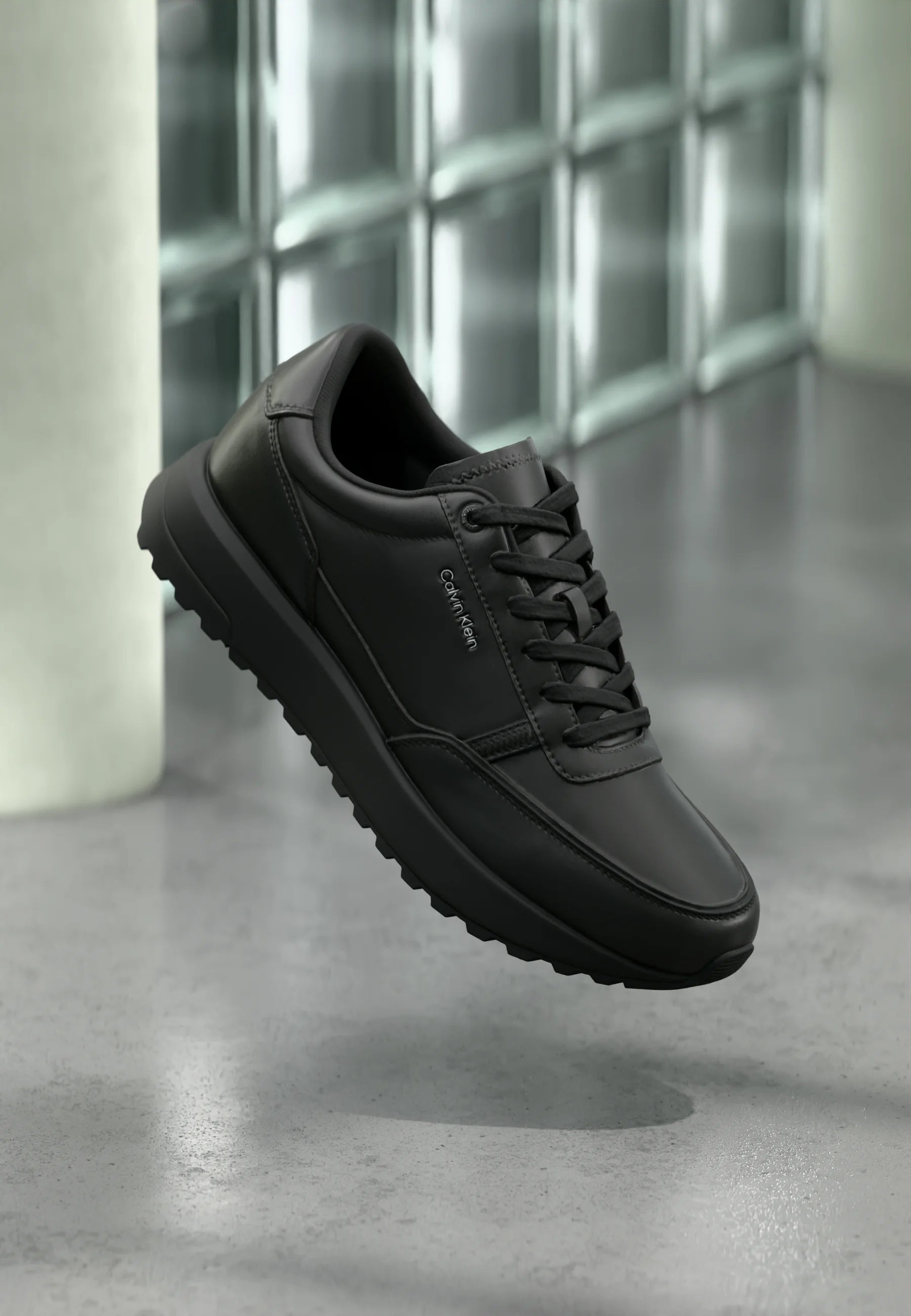 Calvin Klein CITY RUNNER LACEUP - Trainers - triple black