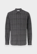 RYAN SHIRT Media 1