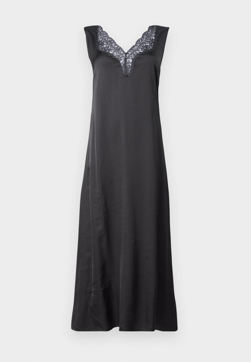 SAMACY DRESS Media 1