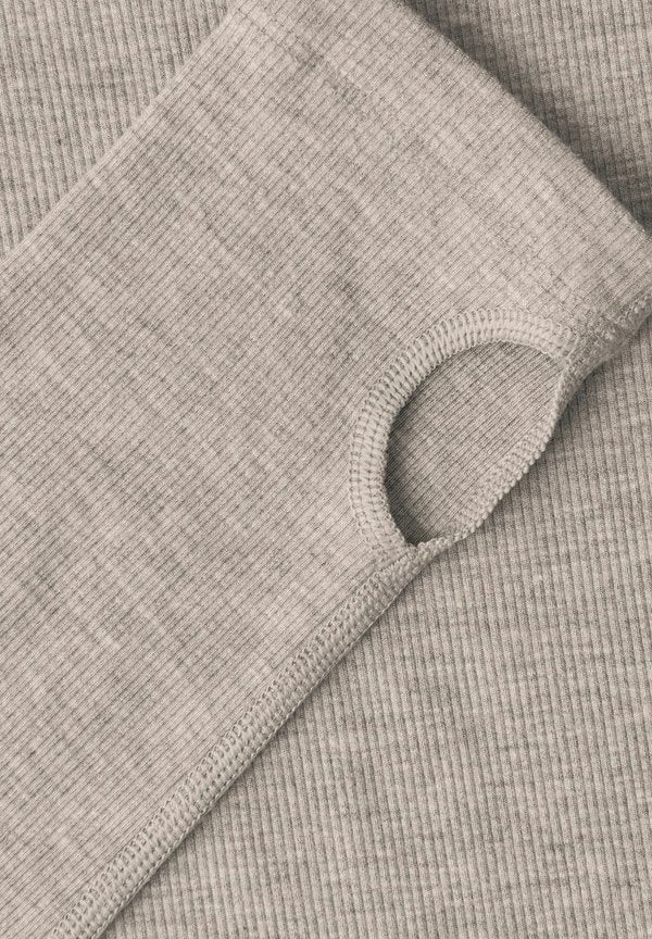 Casall OFF SHOULDER