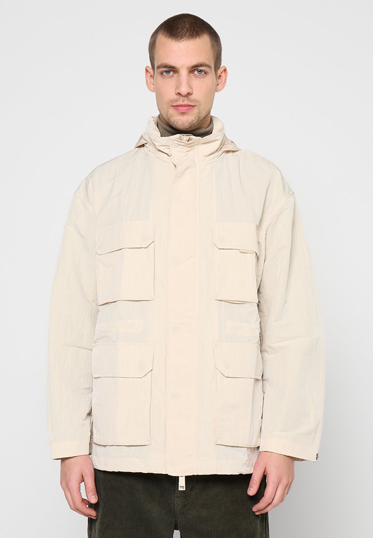 Armani Exchange Leichte Jacke Media 1