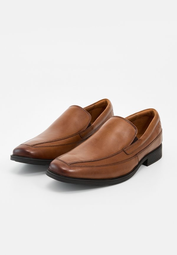 Clarks TILDEN FREE