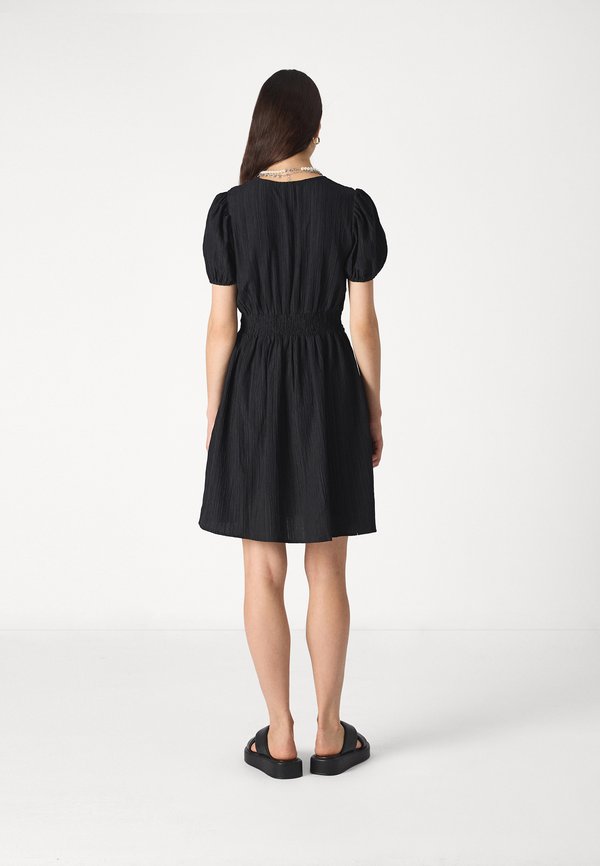 Vero Moda VMANDREA V-NECK SHORT DRESS