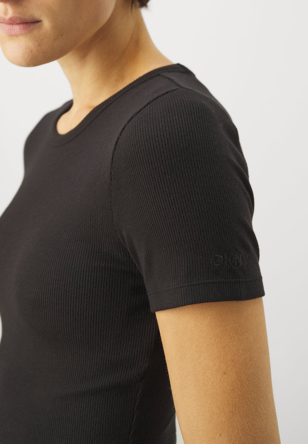 DKNY FITTED CROPPED