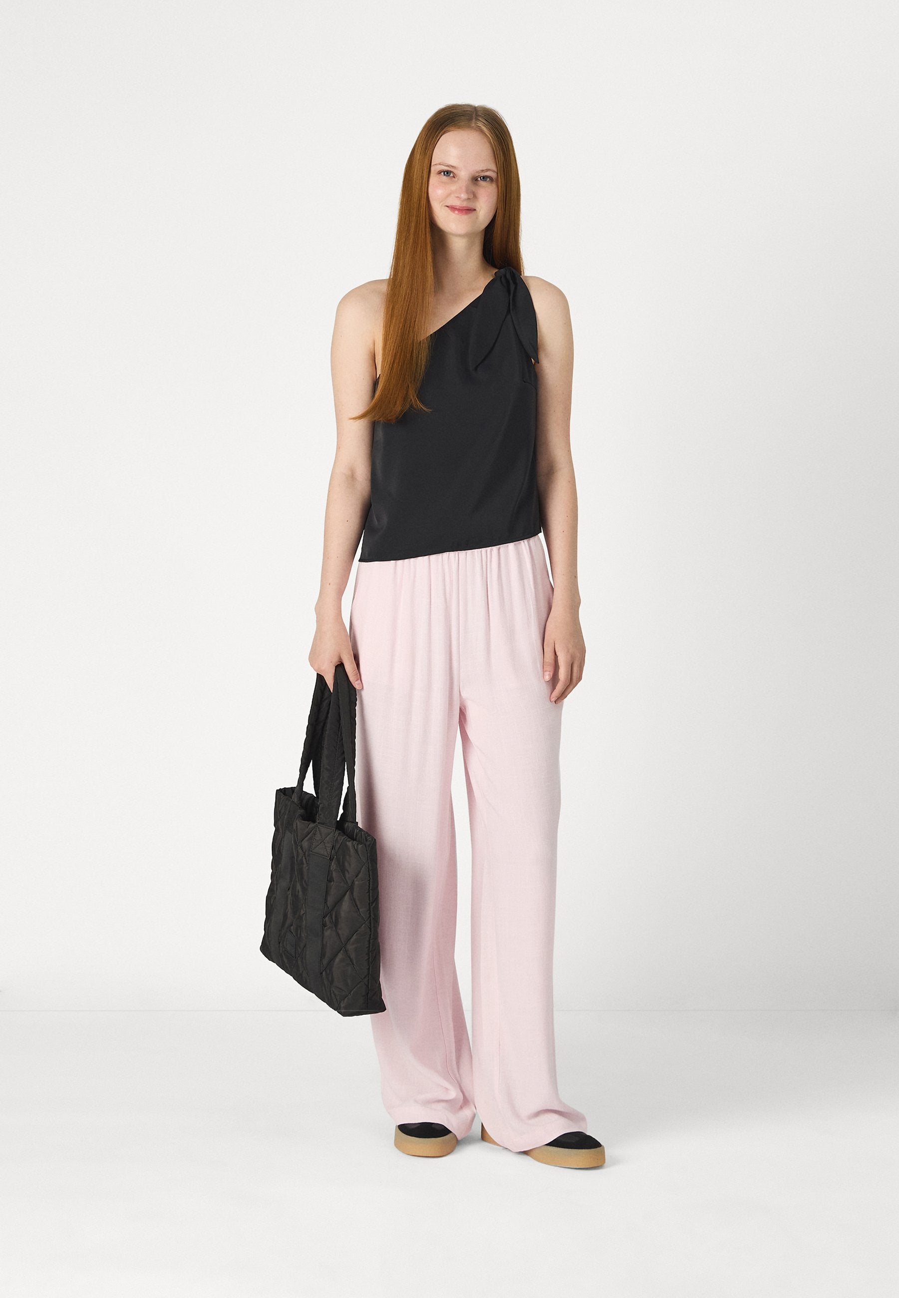 Abercrombie & Fitch BARE MATTE