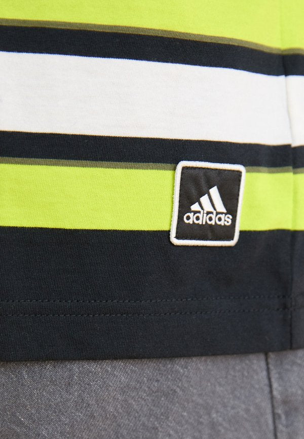 adidas Originals GRAPHIC