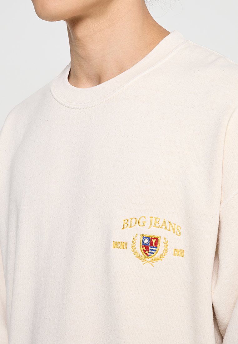 BDG Urban Outfitters