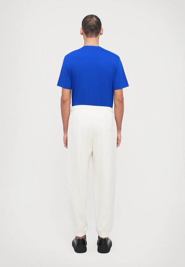 EA7 Emporio Armani TRAIN CORE PANTS UNISEX