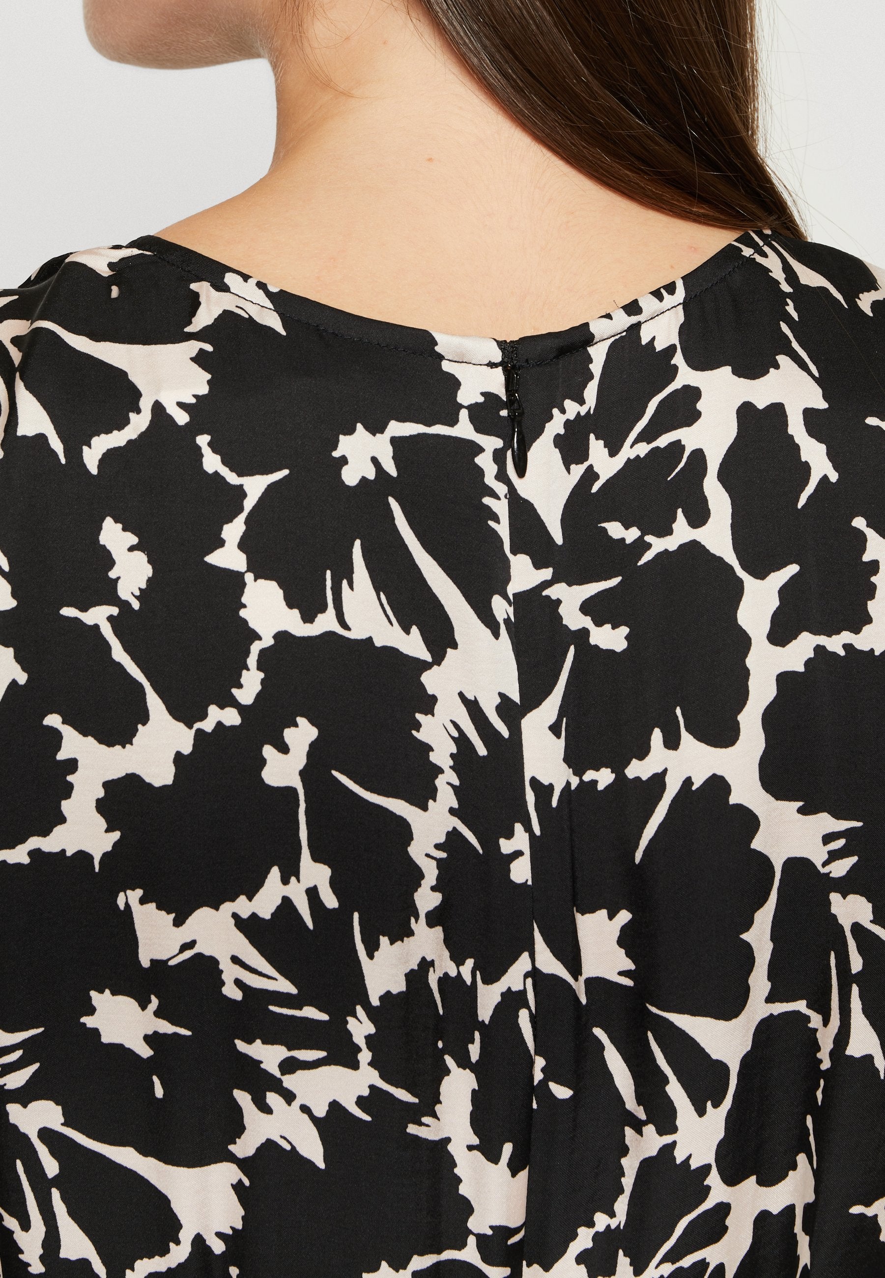 GAP RUCHED MIDI