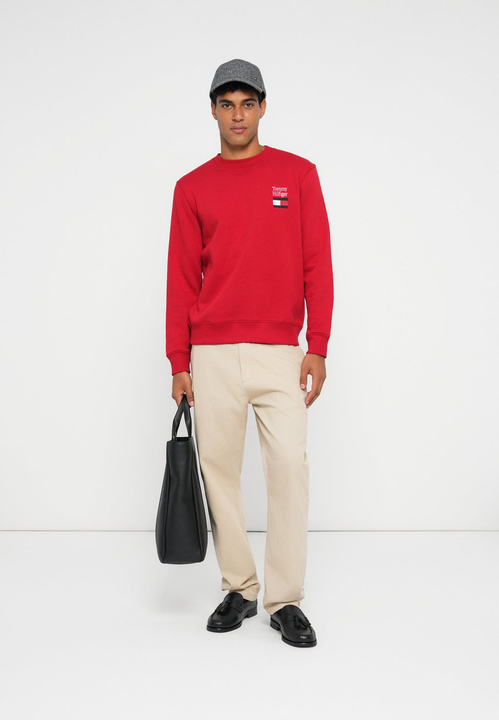 FLAG EMBROIDERY FLEX FLEECE SWEATSHIRT Media 2