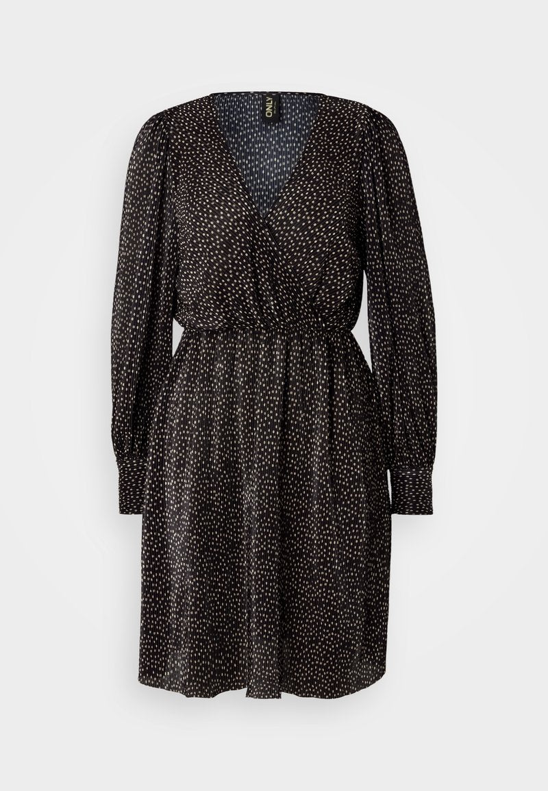 Schwarzes Kleid mit V-Ausschnitt, langen Ärmeln und gerafftem Taillenbereich. Merkmale einen strukturierten Stoff mit einem verstreuten weißen Punktmuster.